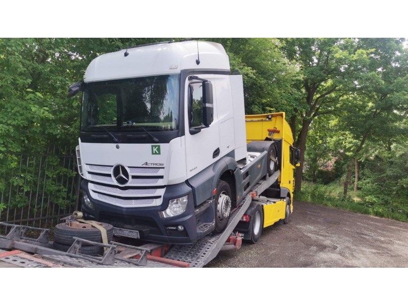 Поступление Mercedes Actros MP4 Поступление Mercedes Actros MP4